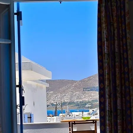 Hotel Minoa 2*
